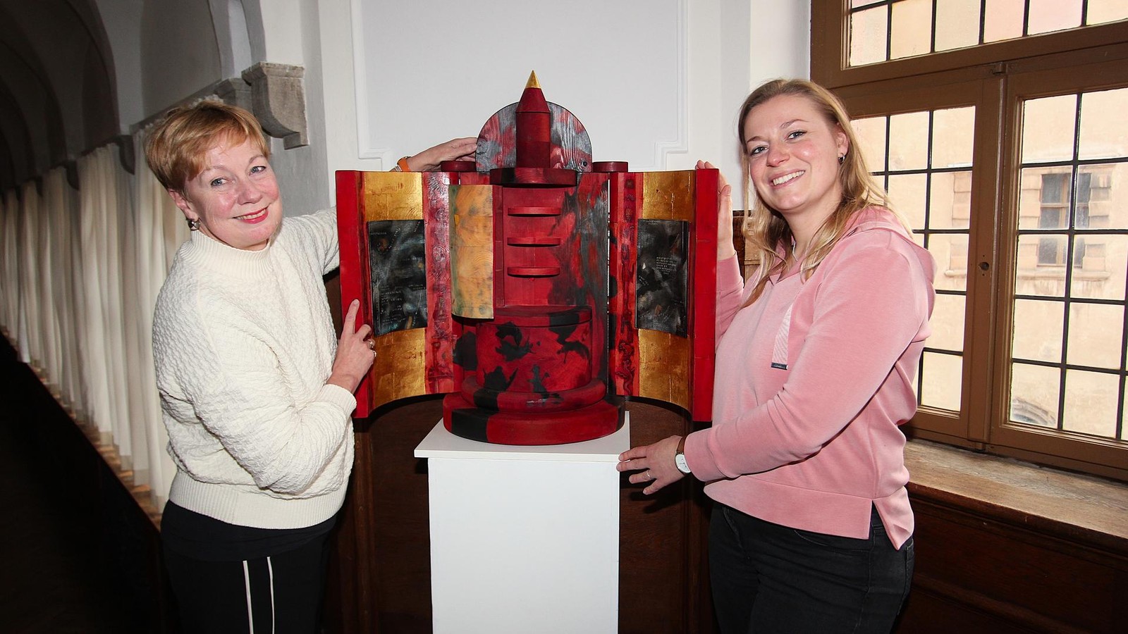 Farbenfrohe-Illusionen-beleben-Schloss-Sondershausen