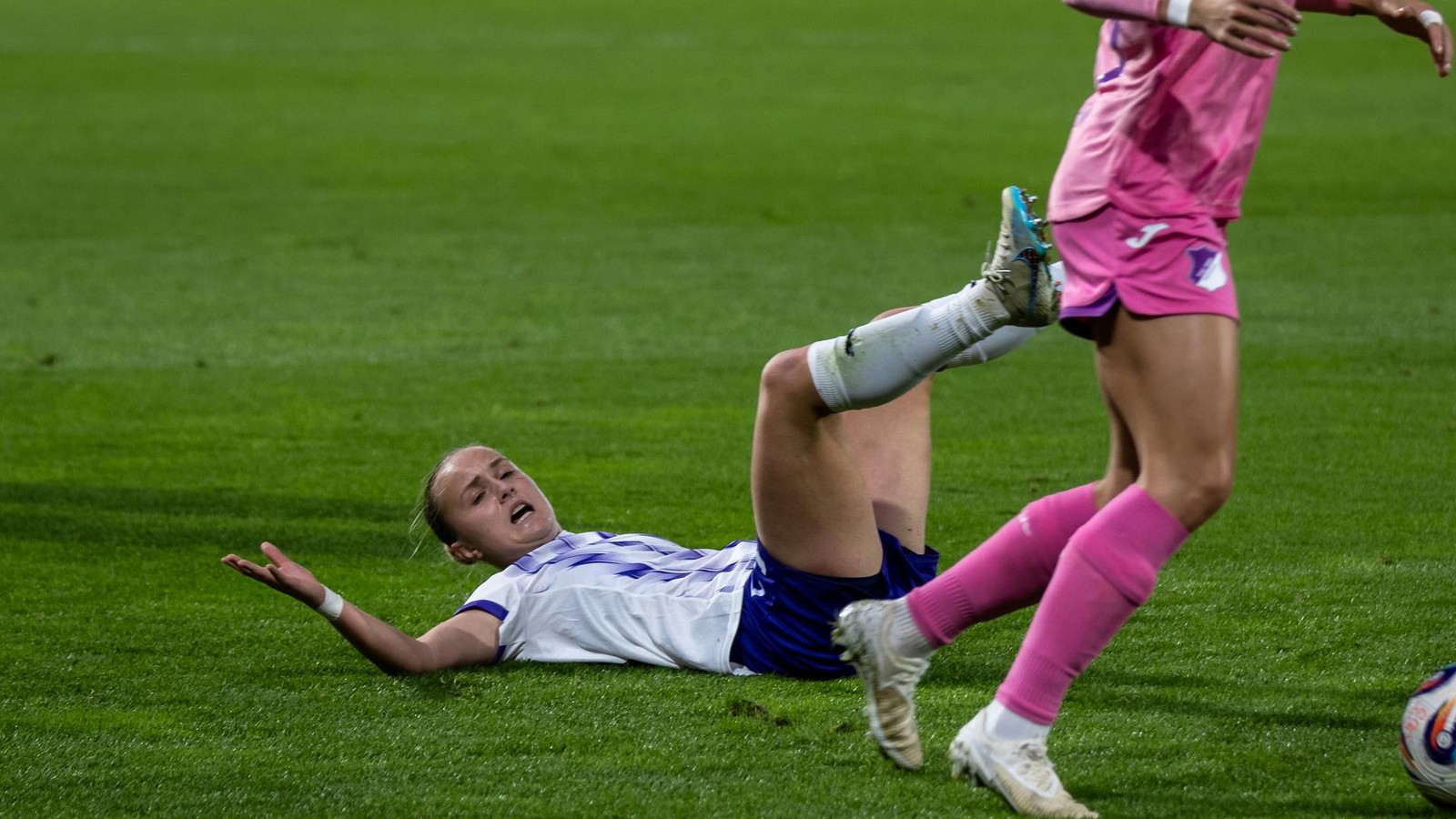 Live-Mammutaufgabe-f-r-SGS-Essen-Gegner-am-Samstag-ist-FC-Bayern-M-nchen