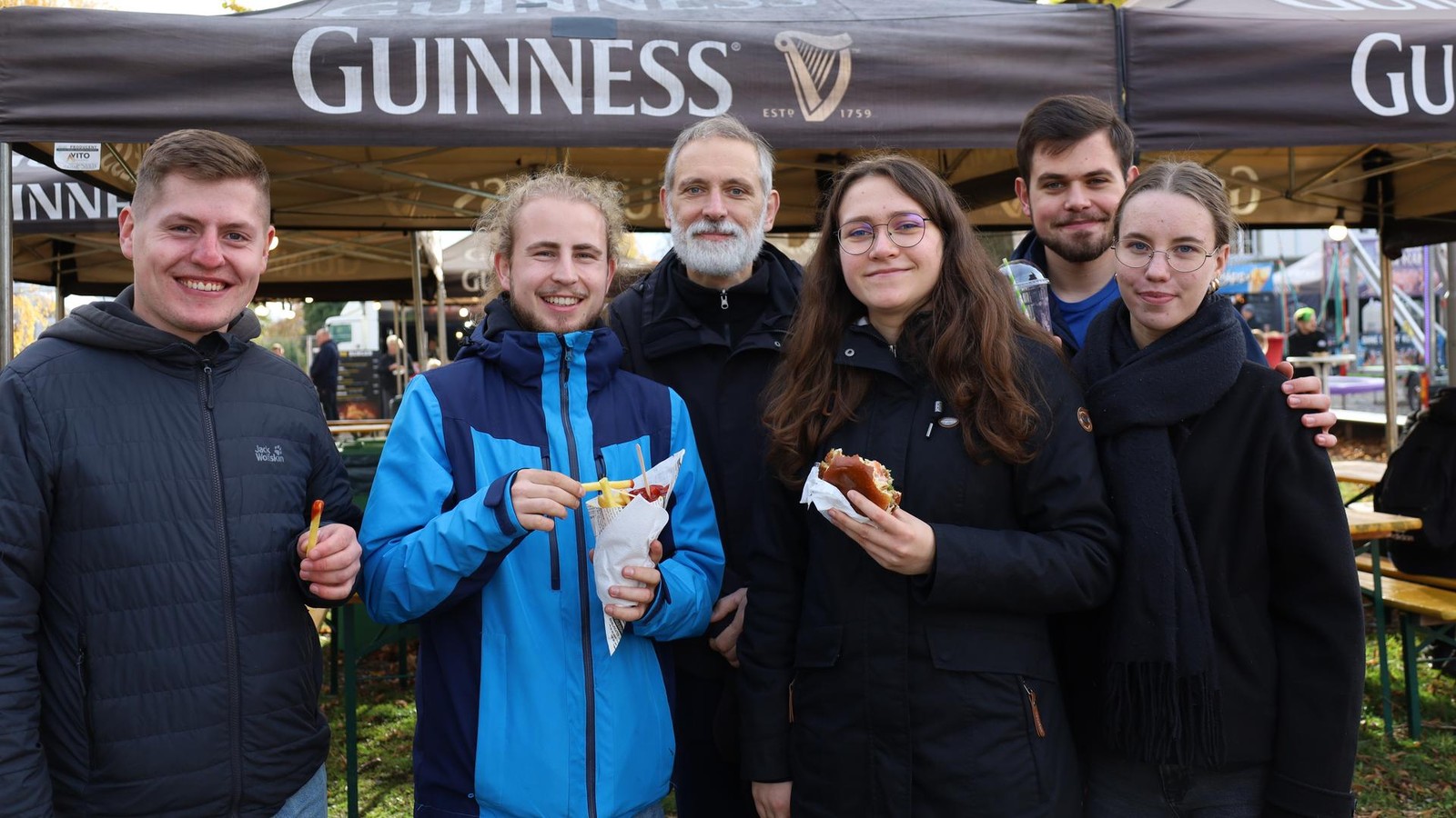 Gastronomie-mal-anders-Nordhausen-l-dt-zur-kulinarische-Reise-rund-um-die-Welt-ein