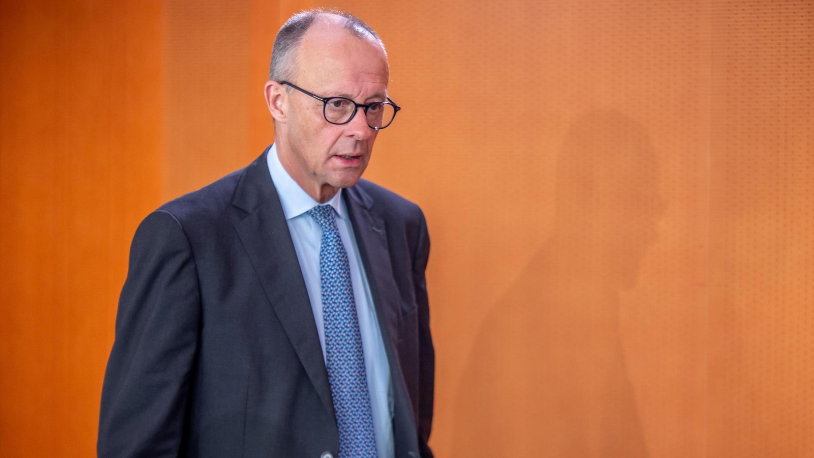 “Massacres again and again” - | Juso leader attacks Merz in Syria debate