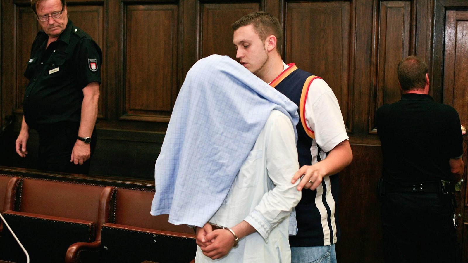 -Dr-ck-ab-Mann-h-rte-Stimmen-deshalb-erschoss-er-einen-Taxifahrer