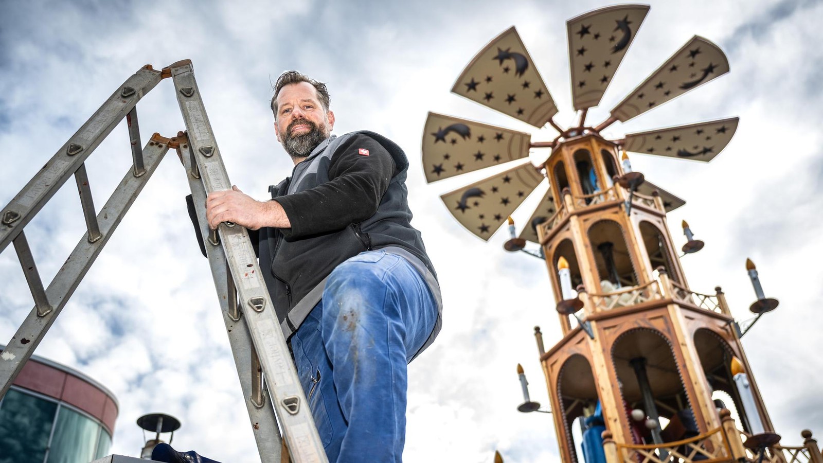 Weihnachtsmarkt-in-Duisburg-Schausteller-verraten-ihre-Gl-hweinpreise