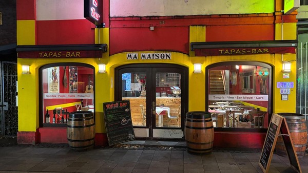 Tapas und Live-Musik: Hier kommt spanische Lebensfreude auf