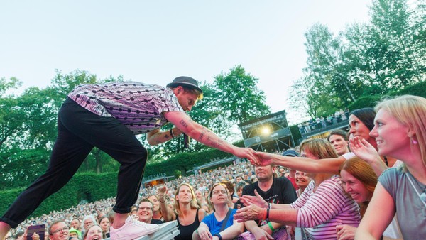 Johannes Oerding: Ein ausverkauftes Volksparkstadion ist nicht genug