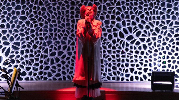 Zaho in der Elbphilharmonie: Mon dieu, was war das denn?