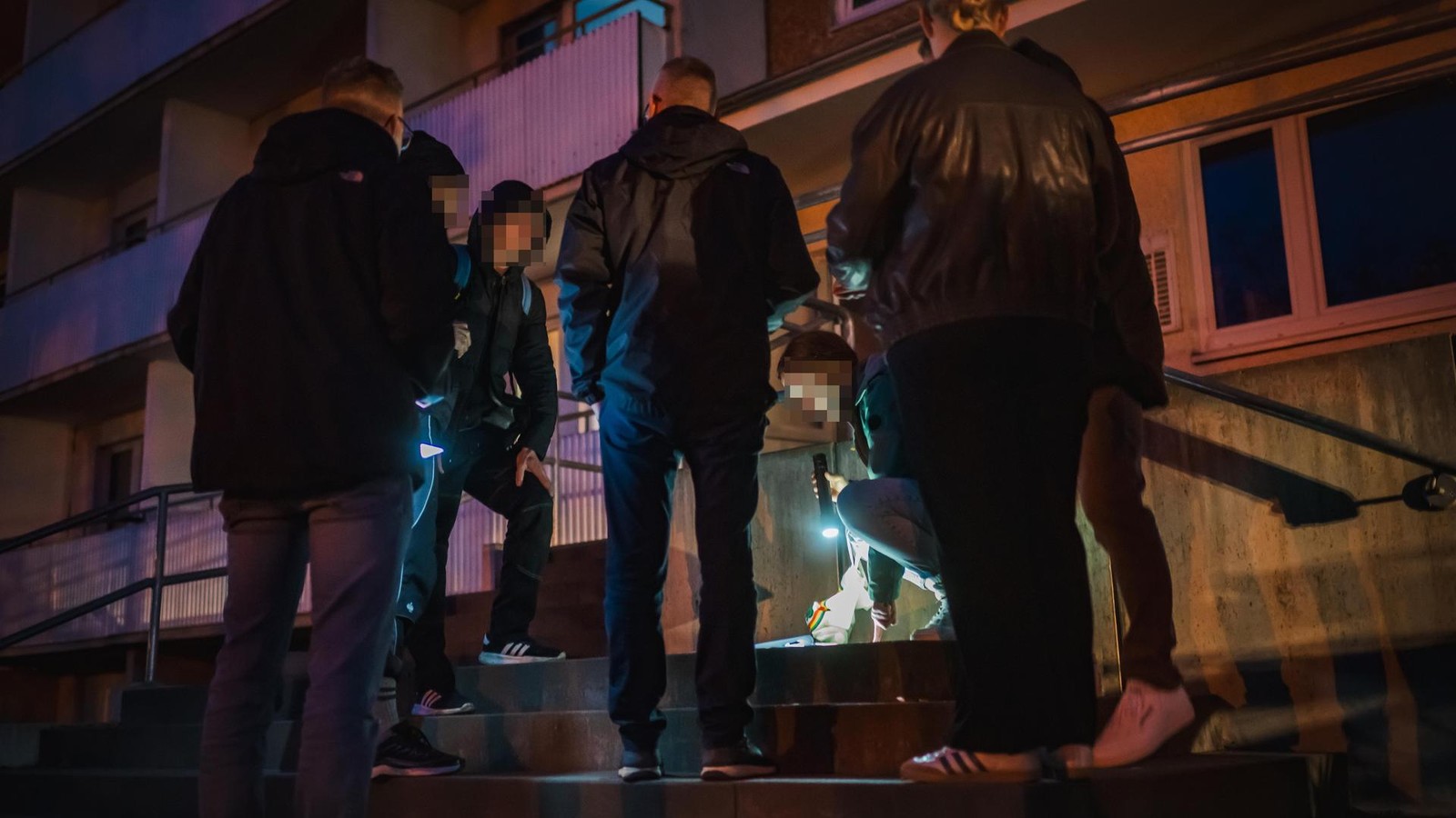 Unannounced home visits in the shadow of Nordhausen's prefabricated ...