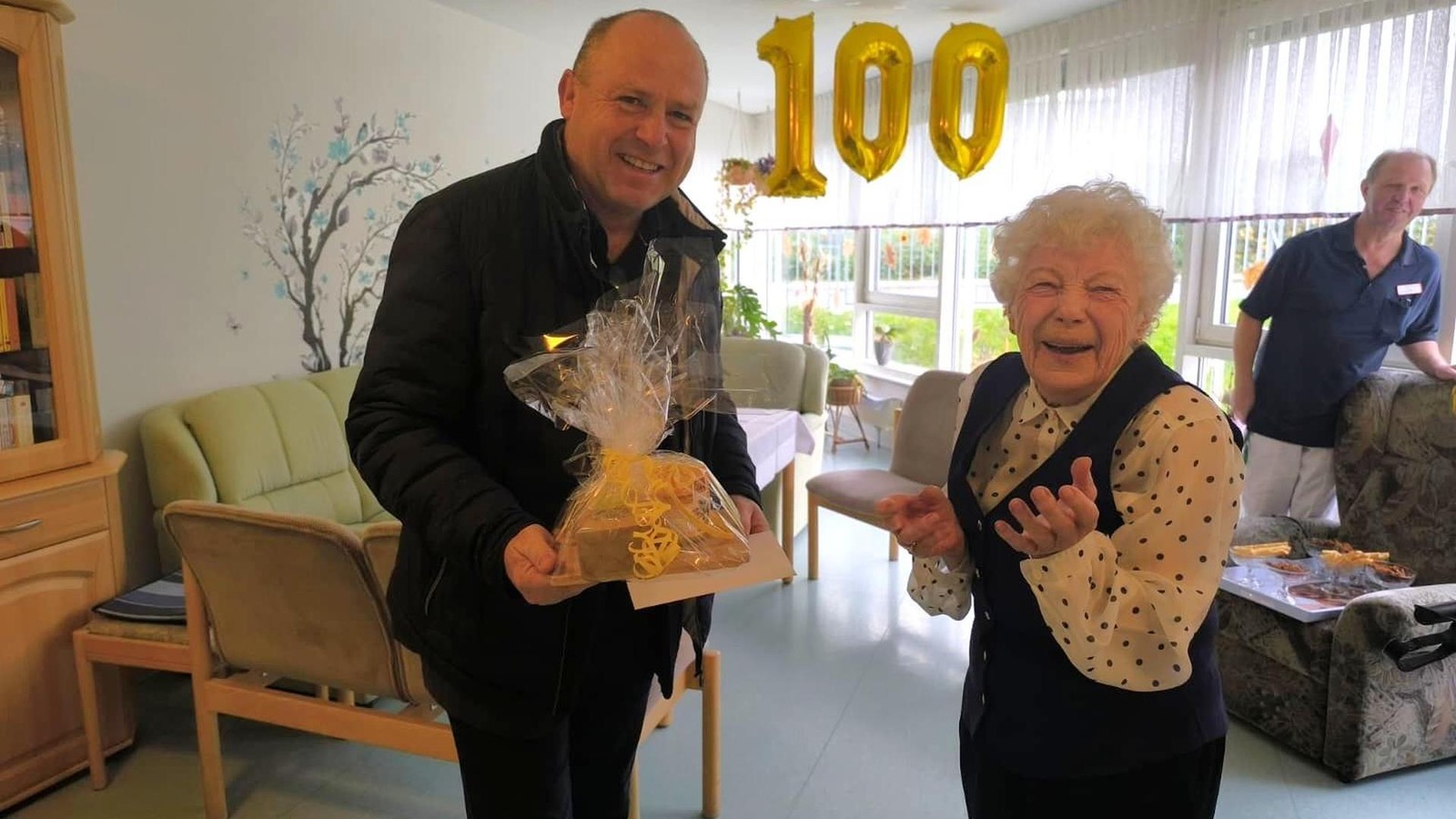 -berraschendes-Lebensgeheimnis-einer-100-j-hrigen-Dame