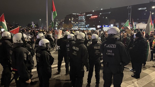 Bei Demo in Hamburg: „Muslim Interaktiv“-Unterstützer kontrolliert