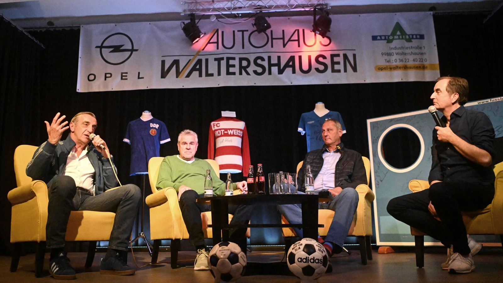 Als-es-f-r-RWE-Star-Martin-Busse-leichter-war-in-den-Westen-zu-kommen-als-nach-Hause