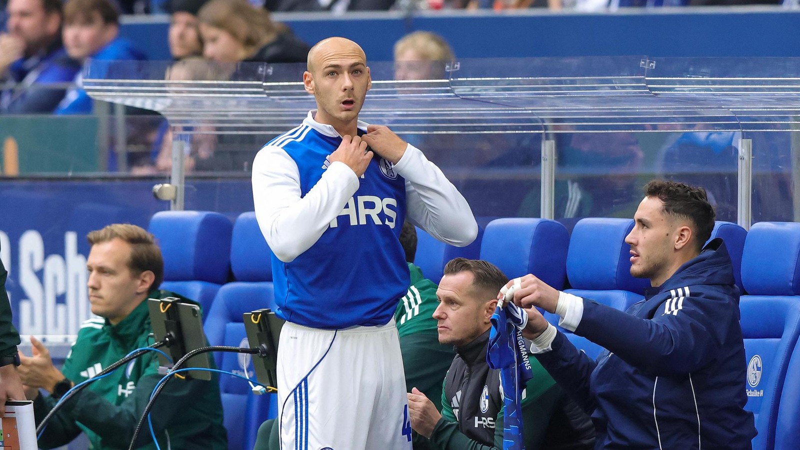 Schalke-Kriege-wieder-G-nsehaut-Matriciani-k-mpft-sich-zur-ck