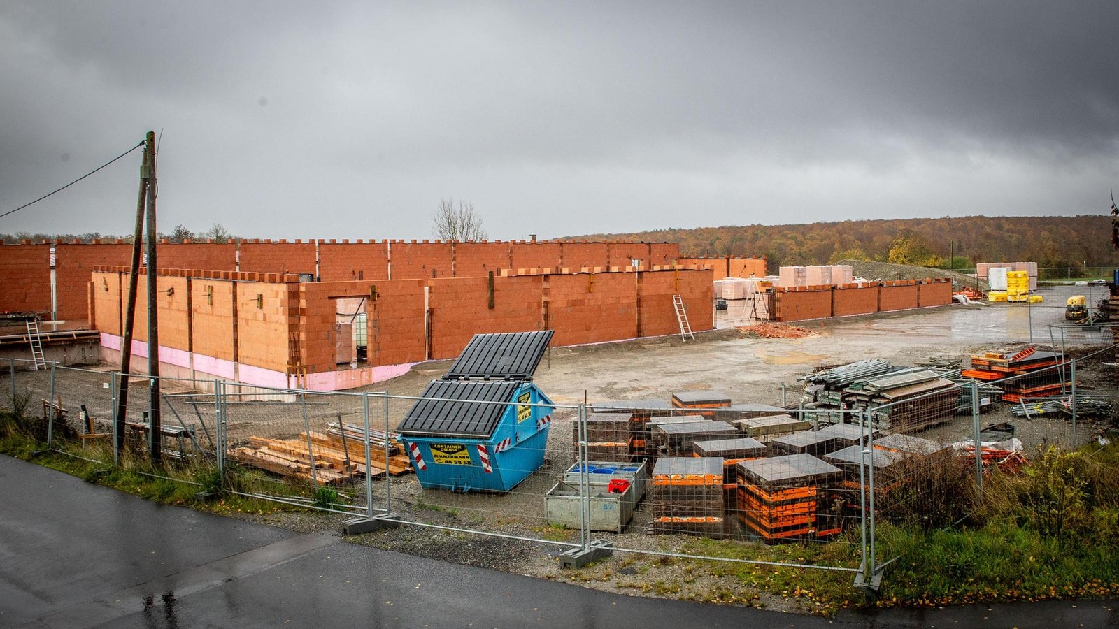 Neuer-Markt-vor-den-Toren-der-Stadt