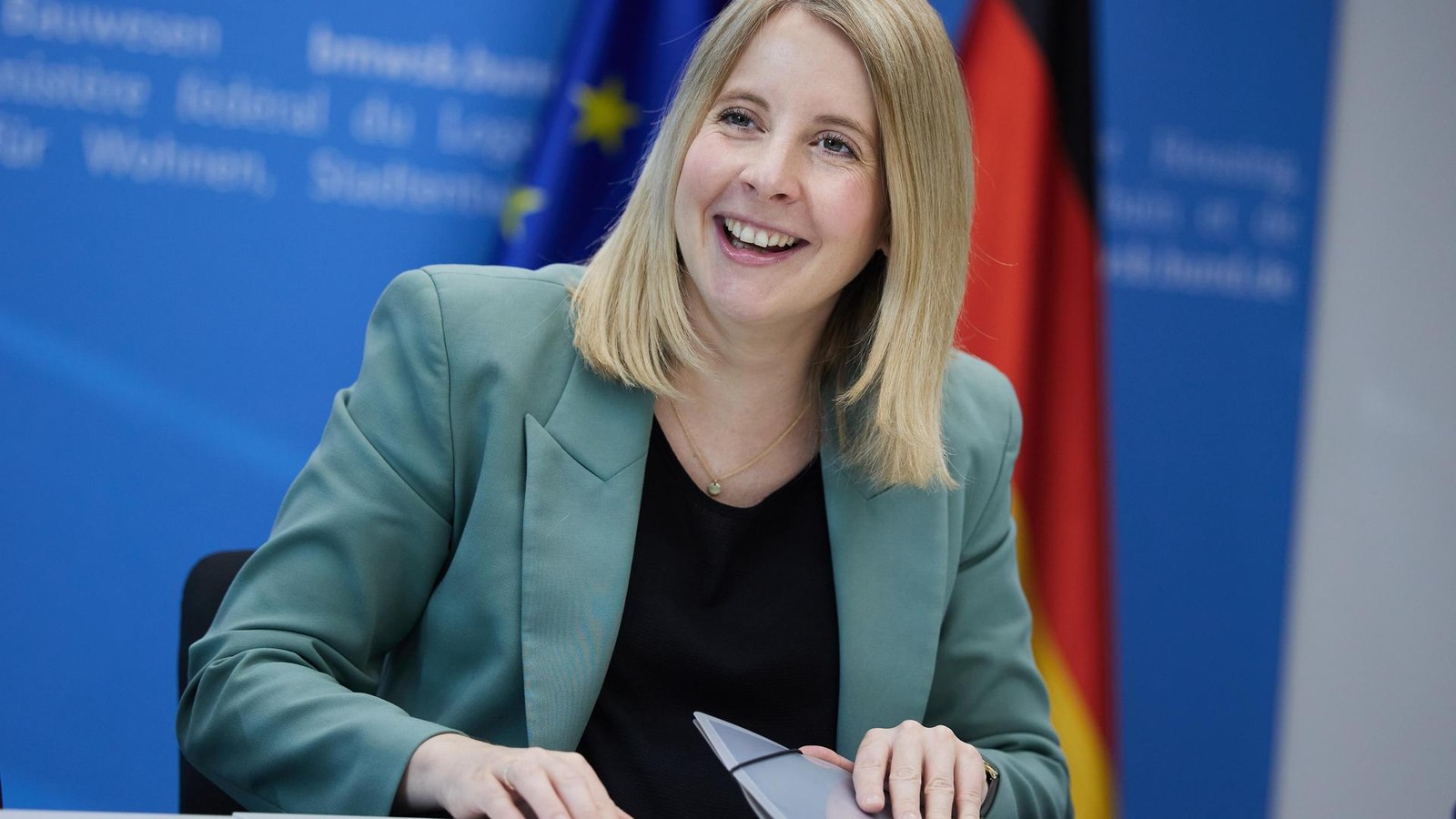 -Kleines-Wunder-Bauministerin-Hubertz-ist-Mutter-geworden