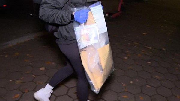Razzia in Harburg: Lokal durchsucht – Ging es um Drogen?