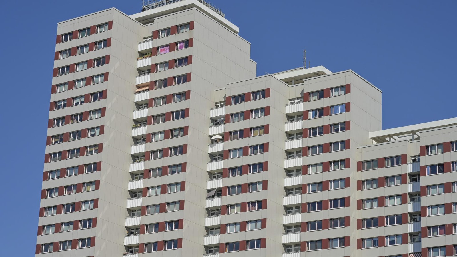 Gutverdiener-in-Sozialwohnungen-Bauministerin-bringt-Idee-ins-Spiel