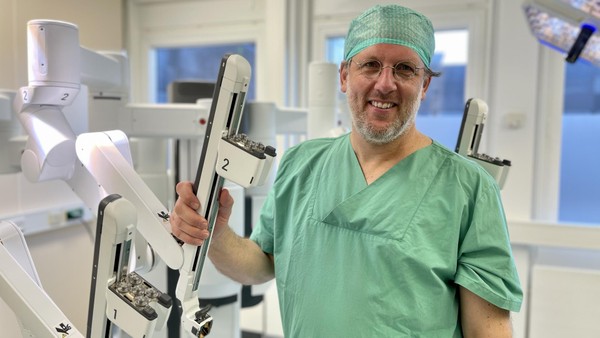Ärzte operieren live Patienten in China – von Hamburg aus per Konsole