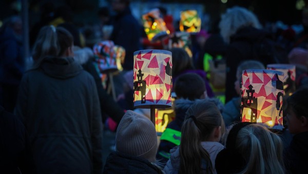 Trübe Aussichten am Martinstag in Hamburg – Hoffnung für Laternenzüge