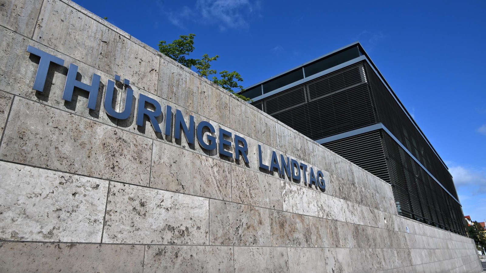 Kinderporno-Verdacht-ffentlicher-Auftritt-im-Saale-Holzland-sorgt-f-r-Unruhe