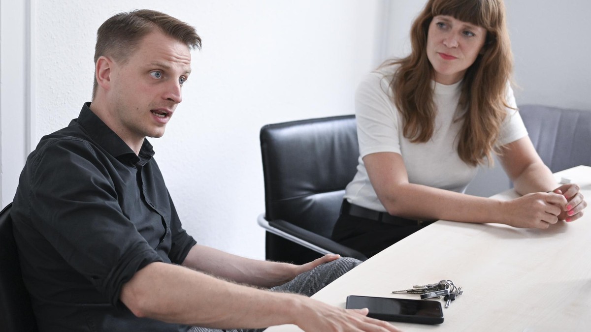 Den Linken-Landesvorsitzenden Maximilian Schirmer und Kerstin Wolter stehen beim Parteitag am Samstag harte Debatten zum Thema Israel und Palästina bevor. 
