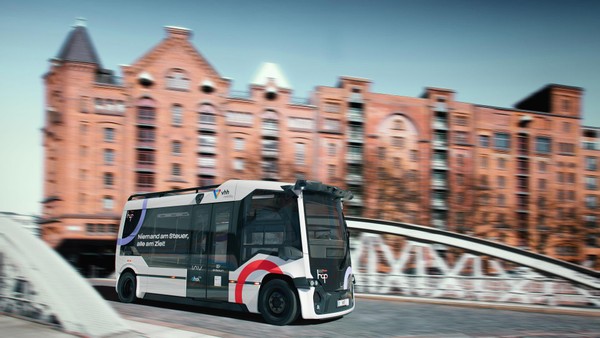 Autonome Hop-Shuttles rollen 2026 testweise auf Straßen in Hamburg