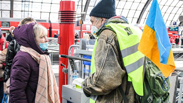 Flüchtlingszahlen: Zustrom von Ukrainern nach Hamburg hält an