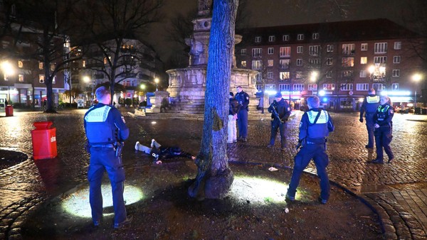 Großeinsatz am Hansaplatz: Gemeldete Schüsse lösen Polizeialarm aus