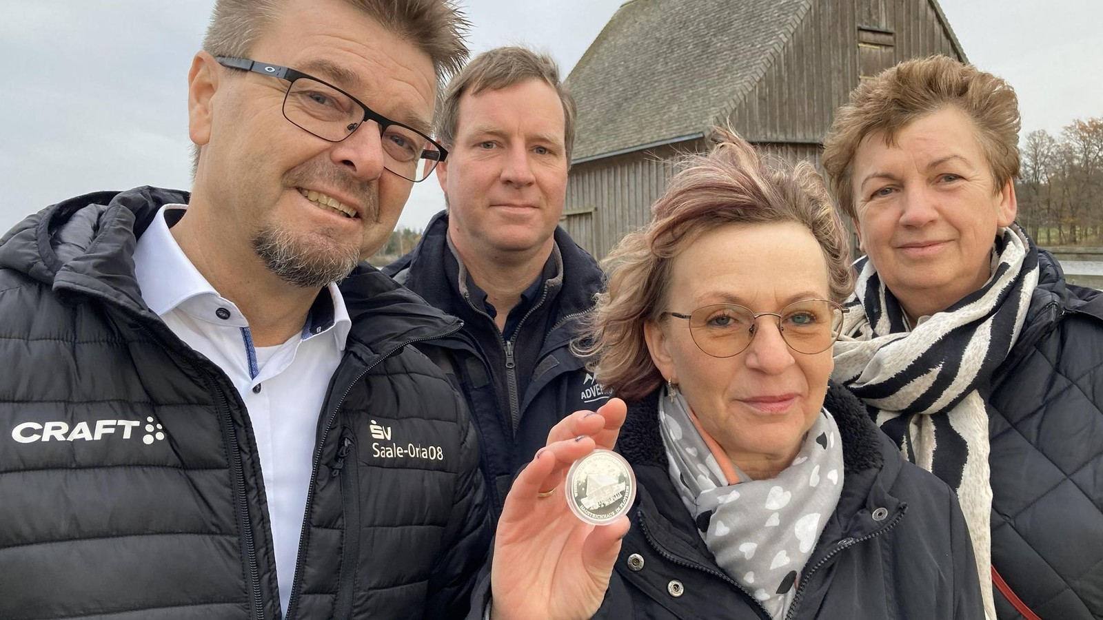 Ab-heute-erh-ltlich-Pfahlhaus-schm-ckt-den-neuesten-Silberling-aus-dem-Saale-Orla-Kreis