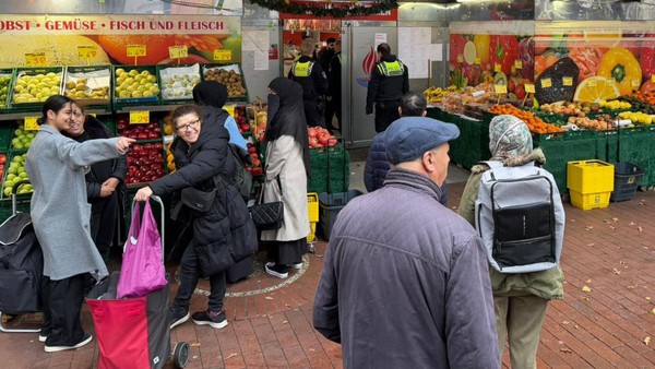 Supermarkt öffnet trotz Verbots wieder – Bezirksamt greift erneut durch