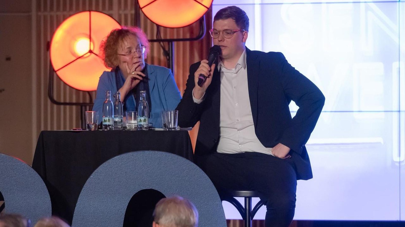 Der-unaufhaltsame-Aufstieg-des-Bj-rn-H-cke-Lesung-und-Gespr-ch-in-Weimar