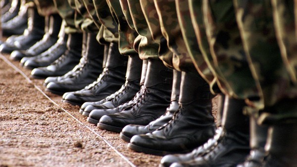 Polen: Studenten bereiten sich auf einen drohenden Krieg vor