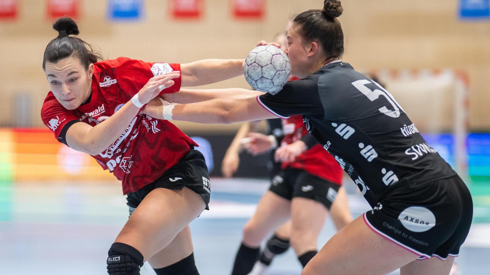 Erfolgreiche-R-ckkehr-Jana-Scheib-ist-zur-ck-der-Th-ringer-HC-auf-Kurs