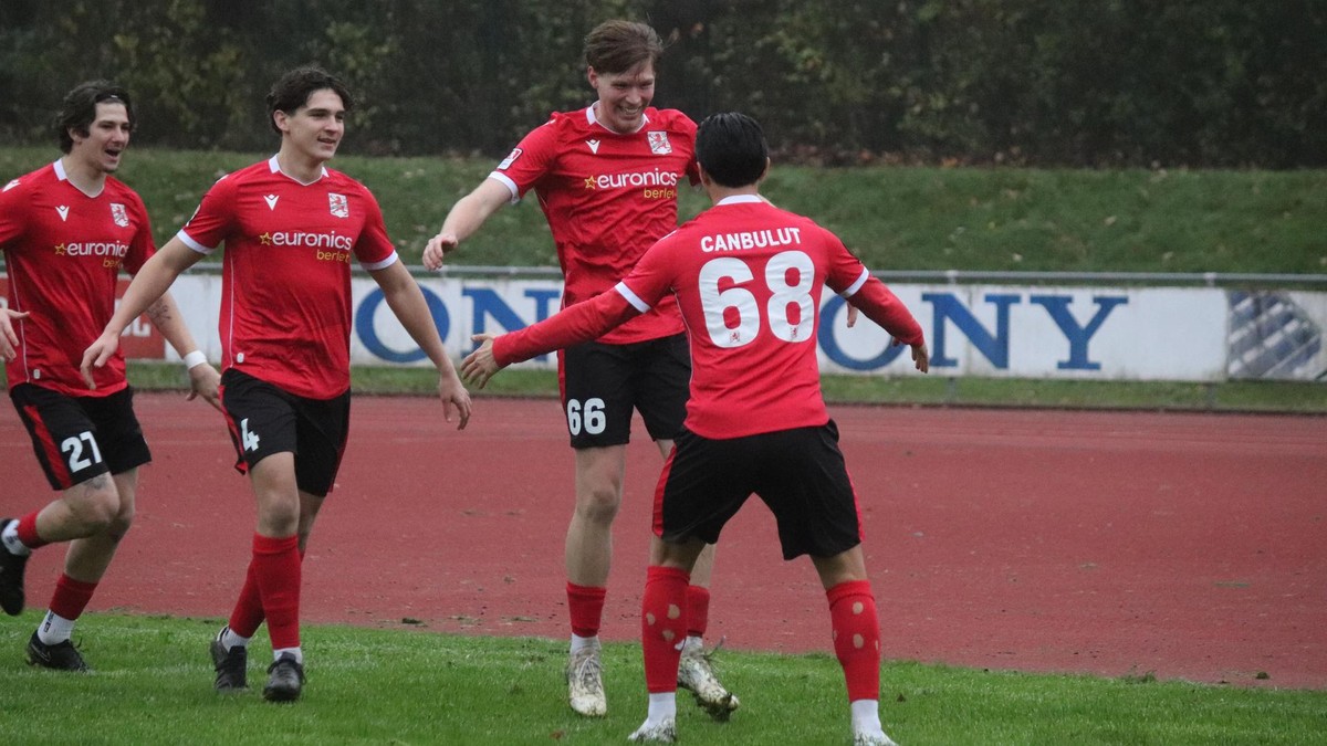 Derby in der Landesliga: SV Hohenlimburg 1910 - FC Borussia Dröschede.