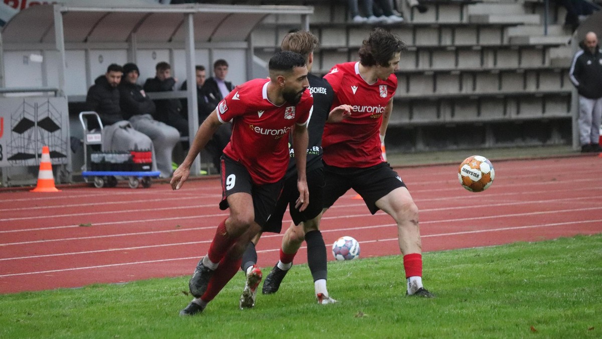Derby in der Landesliga: SV Hohenlimburg 1910 - FC Borussia Dröschede.