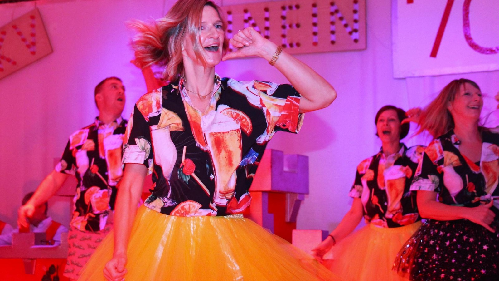 Diese-Jecken-aus-dem-Kyffh-userkreis-verbreiten-seit-70-Jahren-Frohsinn-Schwung-und-flotte-Spr-che