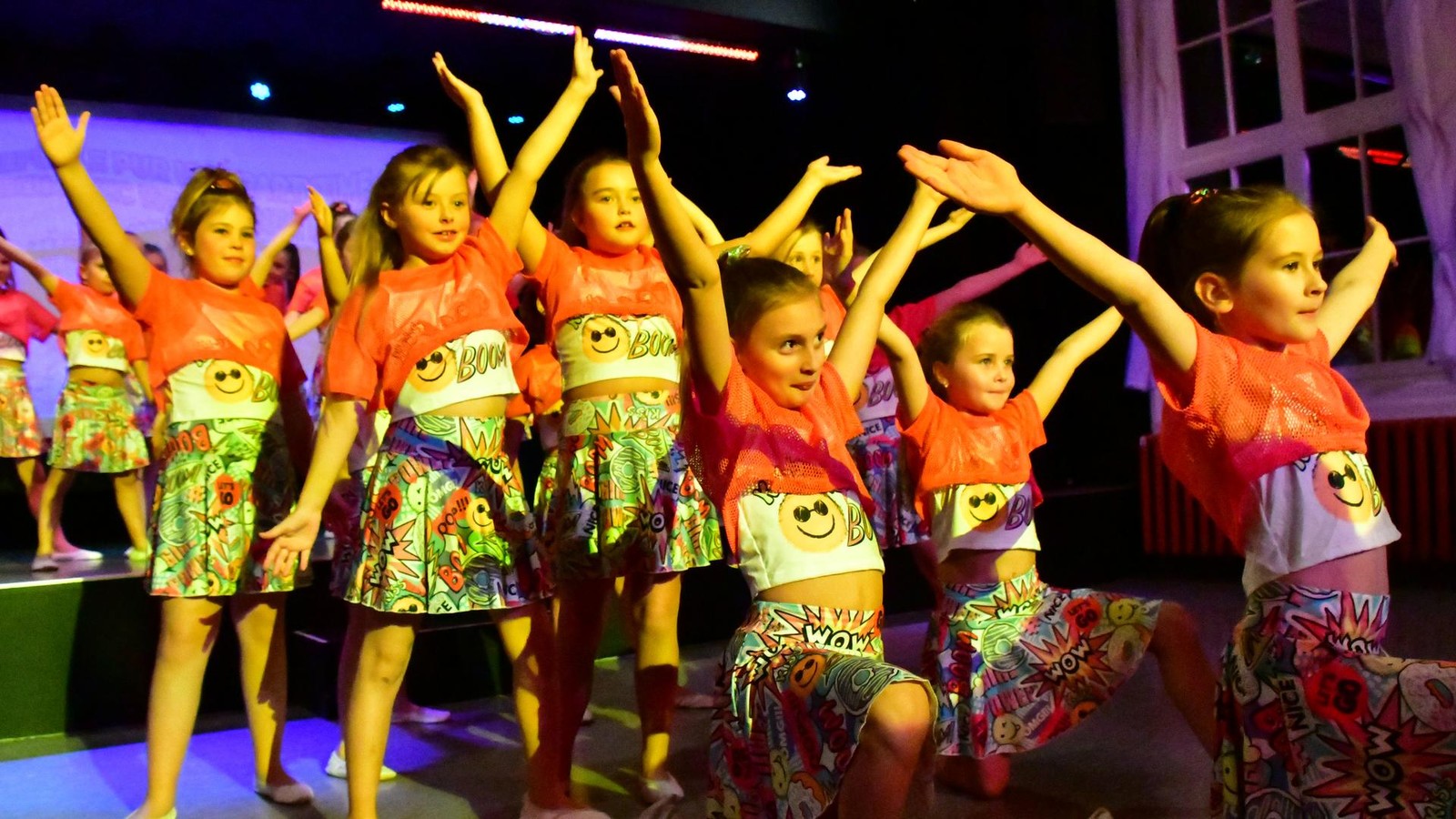 AKC-l-sst-Gef-hle-tanzen-Arnstadt-feiert-B-ttenabend-der-Extraklasse