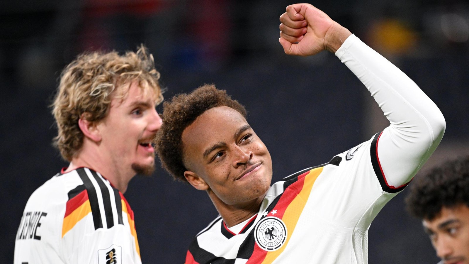 Das-M-lheimer-Sportjahr-2025-Hodenbiss-Wildschweine-und-ein-Rekord-Mann