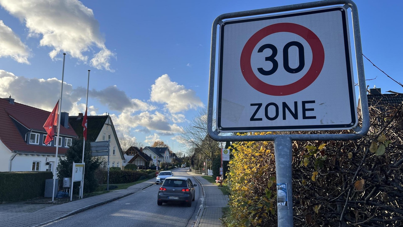 Warum-Neuengamme-neue-Vorfahrtsregeln-und-eine-30er-Zone-bekommt