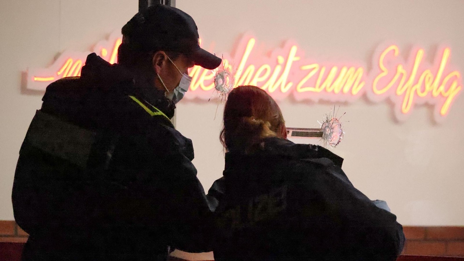 Tatort-Scharnweberstra-e-Erneut-Sch-sse-auf-Fahrschule-in-Reinickendorf