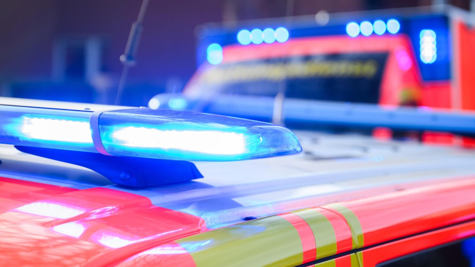 Schwerer-Unfall-Autobahn-71-zwischen-Heldrungen-und-K-lleda-in-beiden-Fahrtrichtungen-gesperrt