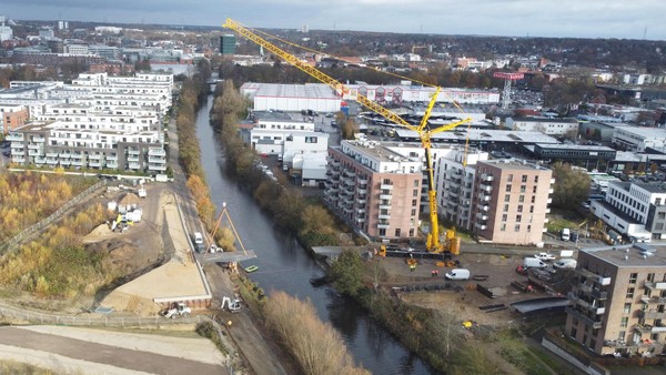 Die neue Brücke ist da – darf aber nicht benutzt werden