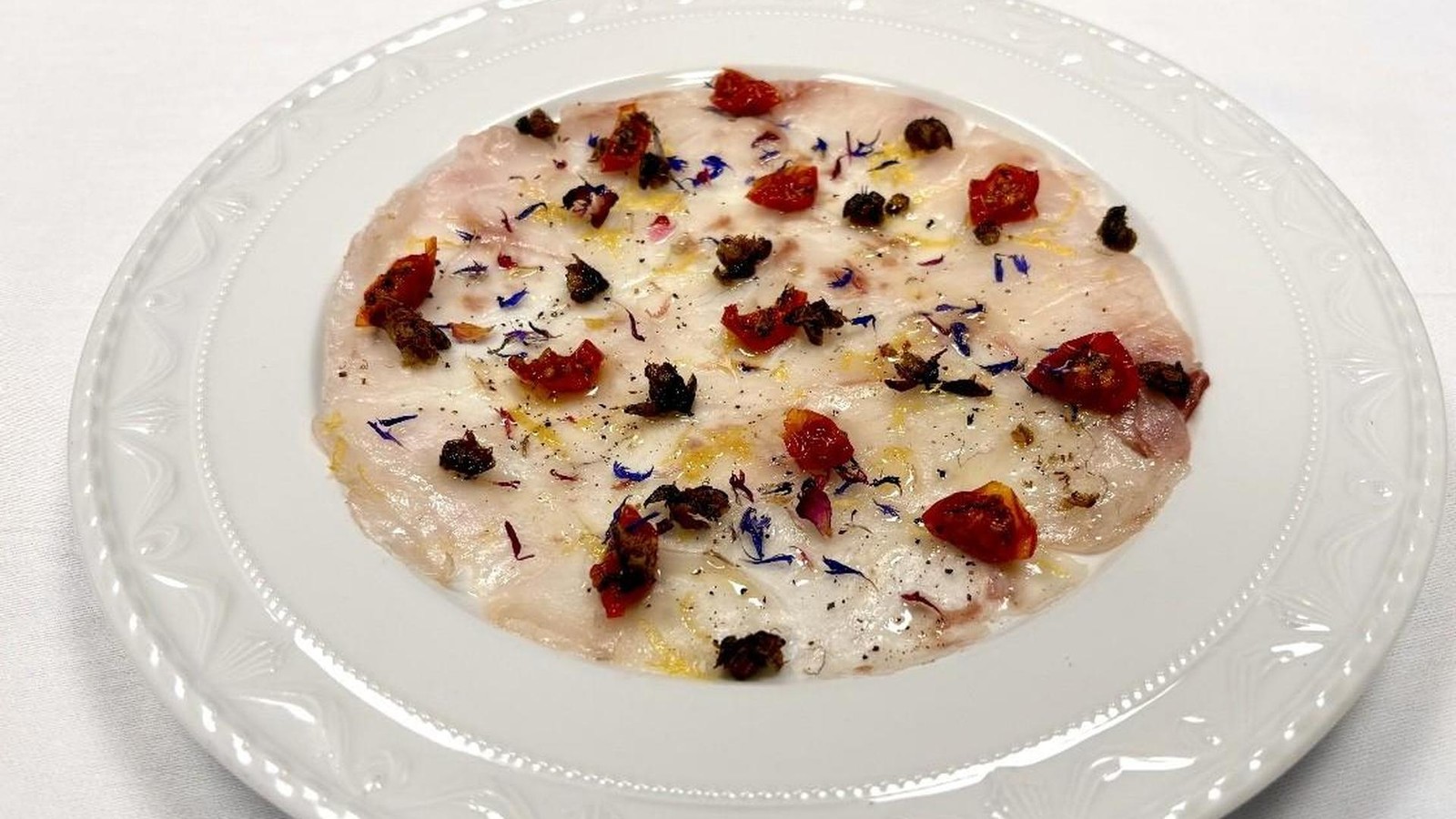 Carpaccio-vom-Loup-der-Mer-von-Florian-Glauert