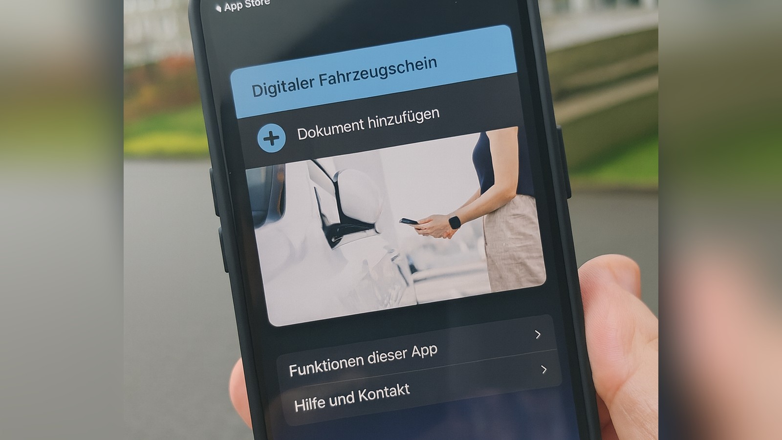 Digitaler-Fahrzeugschein-App-macht-Papier-berfl-ssig