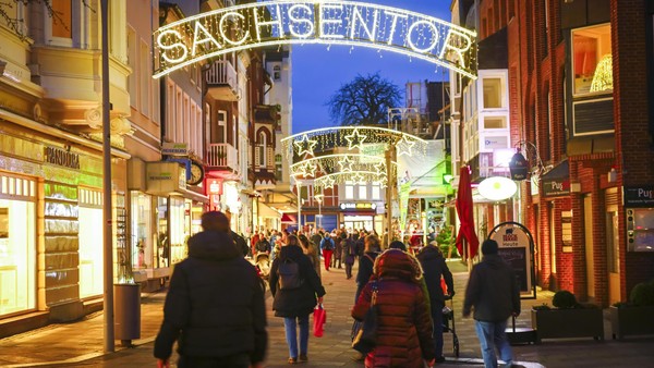 Aktionstage im Sachsentor: Vor Karstadt entsteht eine „Adventsoase“