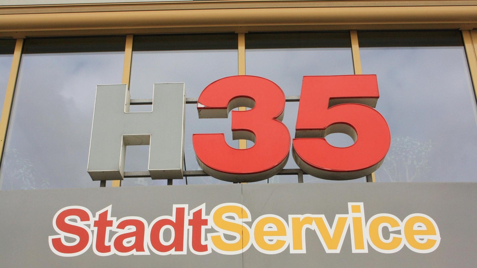 Zwei-Wochen-Frist-in-Gera-immer-noch-nicht-m-glich-B-rger-warten-teils-monatelang