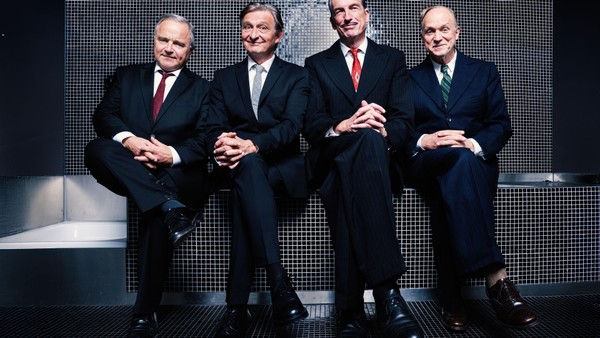 Ulrich Tukurs „Boyband“ sorgt für gefeiertes „Tohuwabohu“ in der Lichtburg