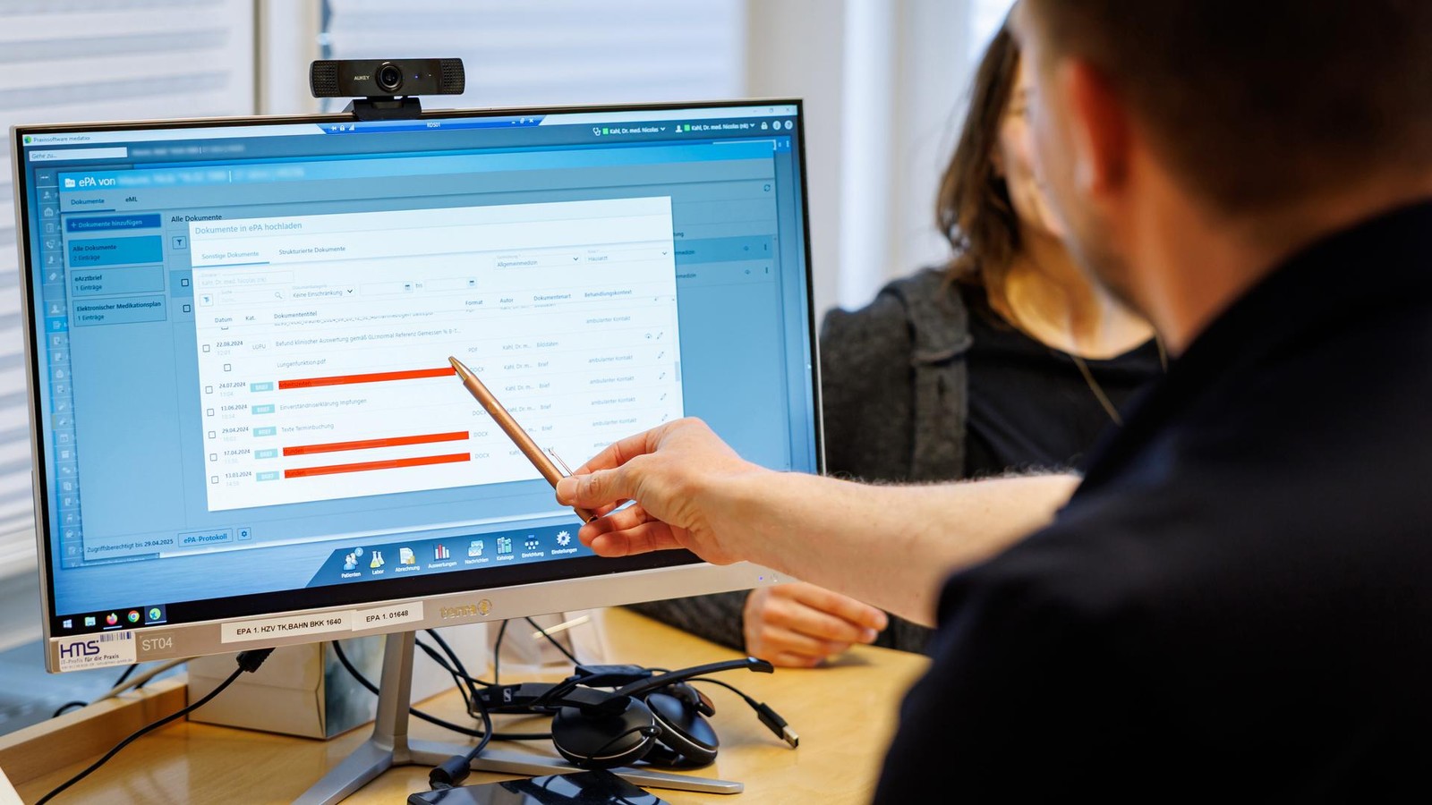 Elektronische-Patientenakte-in-Berlin-Gucke-oft-in-ratlose-Gesichter-