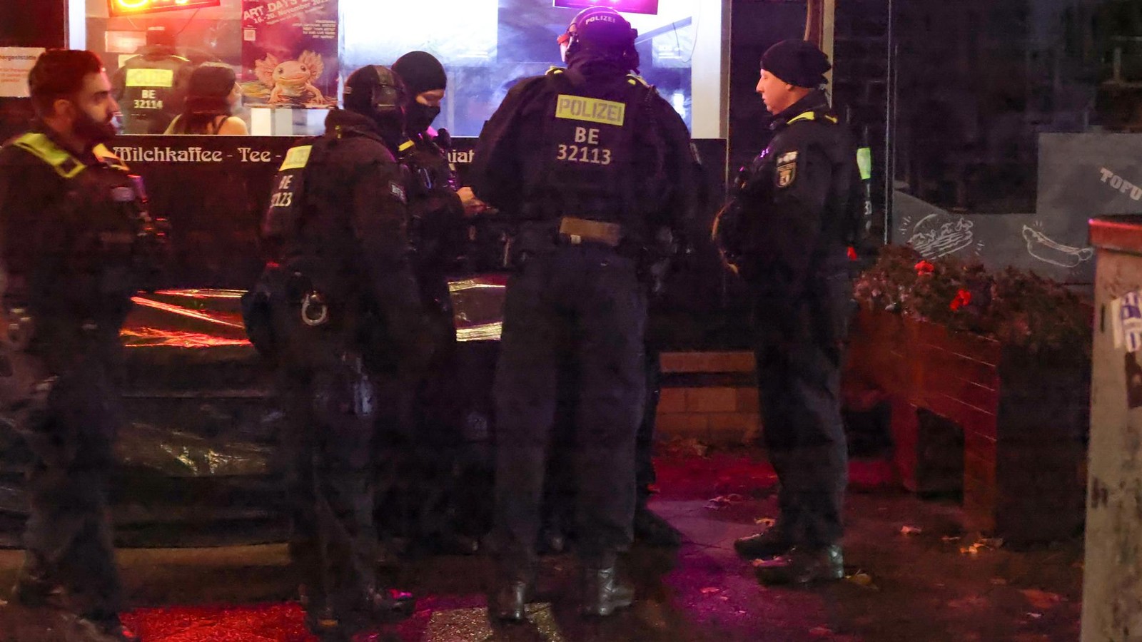 Zum-dritten-Mal-innerhalb-weniger-Wochen-Sch-sse-auf-Fahrschule