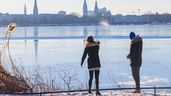 Glätte bei minus 7 Grad – aber eine schöne Überraschung zum Wochenende