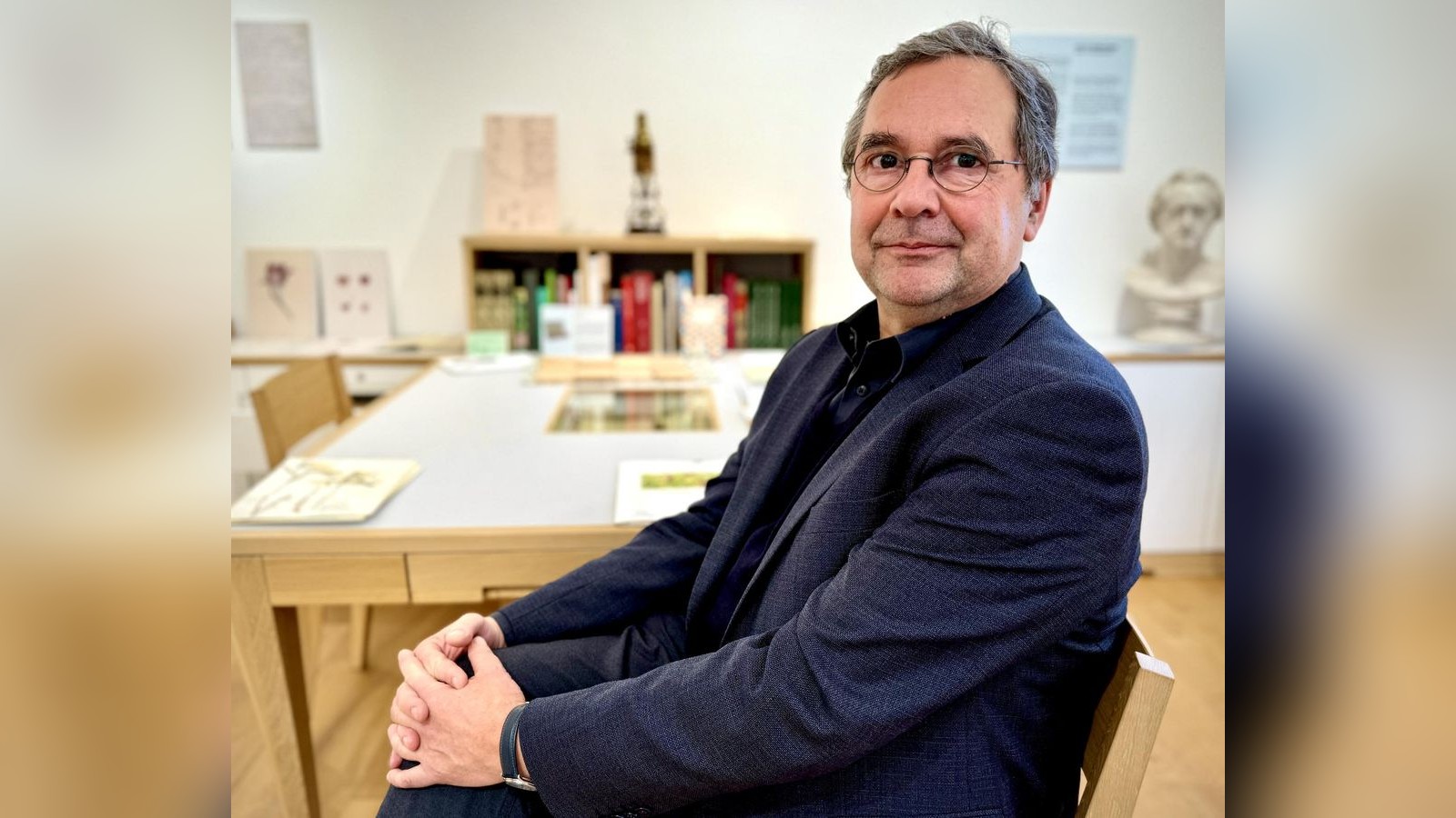 Ruf-der-Rebellen-nach-Jena-und-Fensterblick-auf-den-Ginkgo-Bilanz-einer-F-nf-Millionen-Euro-Sanierung-mit-Video-