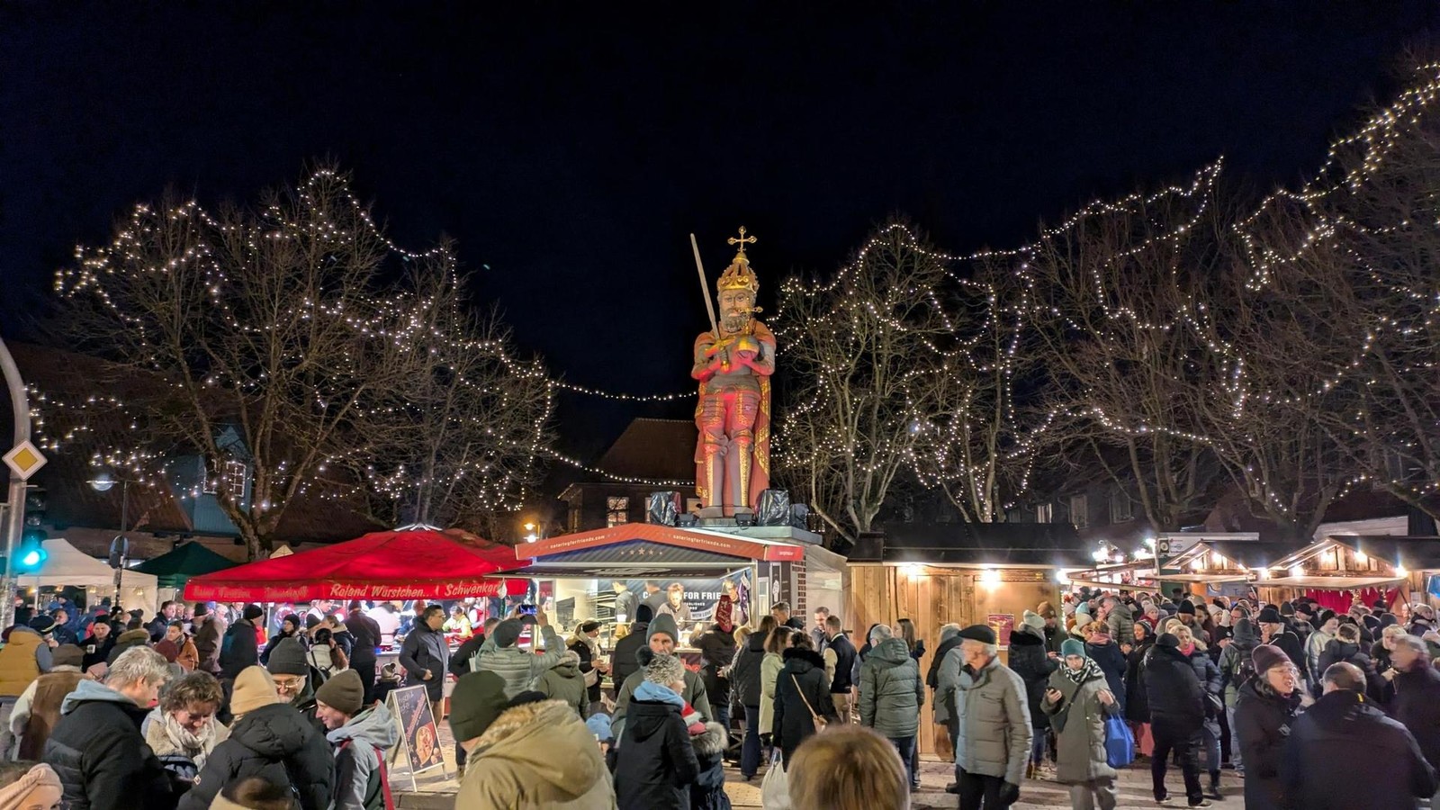 Weihnachtsmarkt-in-Wedel-Diese-Stra-en-in-der-City-sind-gesperrt