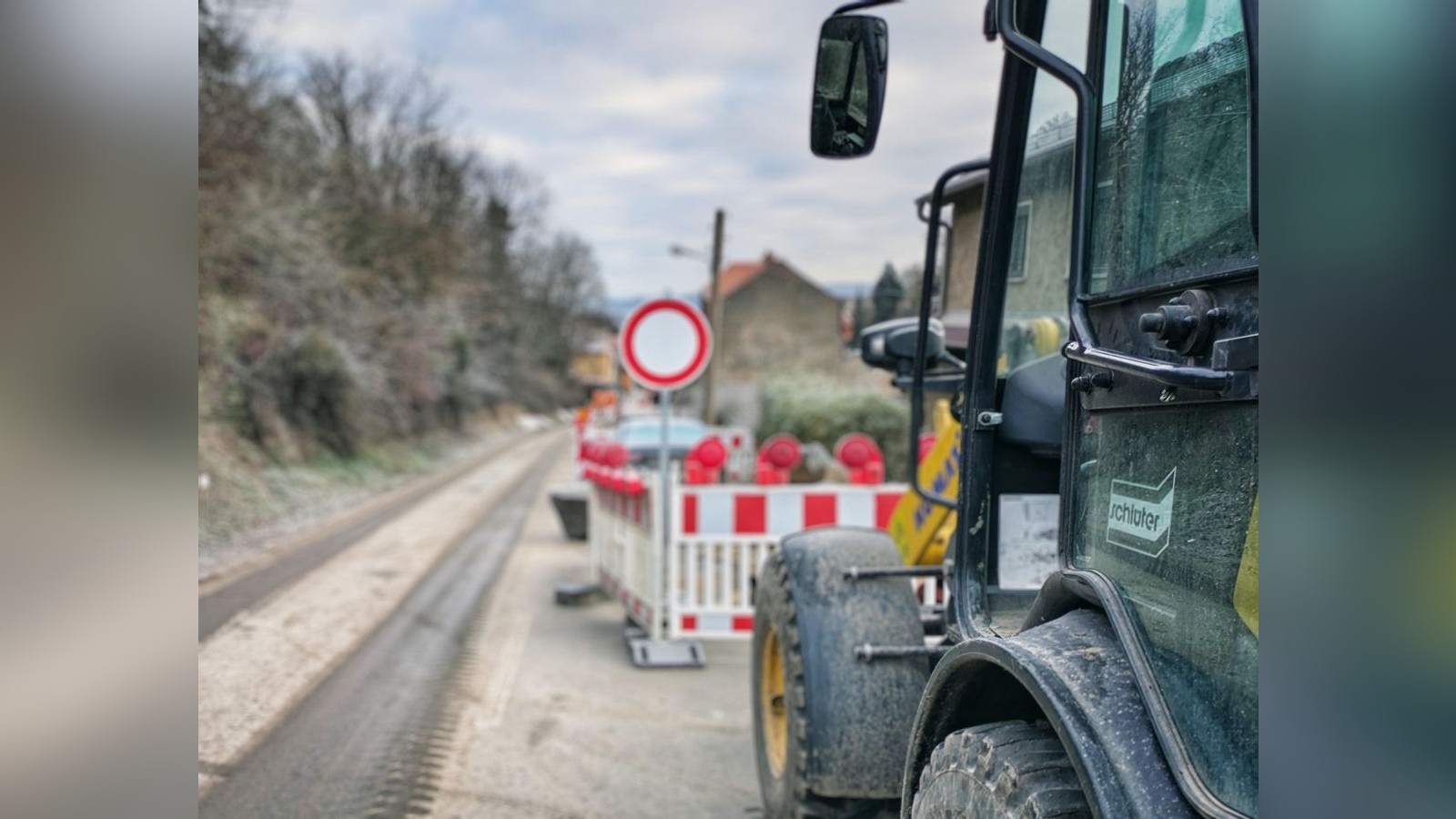 Stra-enbau-Vollsperrung-bei-Saalfeld-voraussichtlich-Anfang-Februar